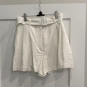 Club Monaco White High-Waist Belted Pleated Shorts